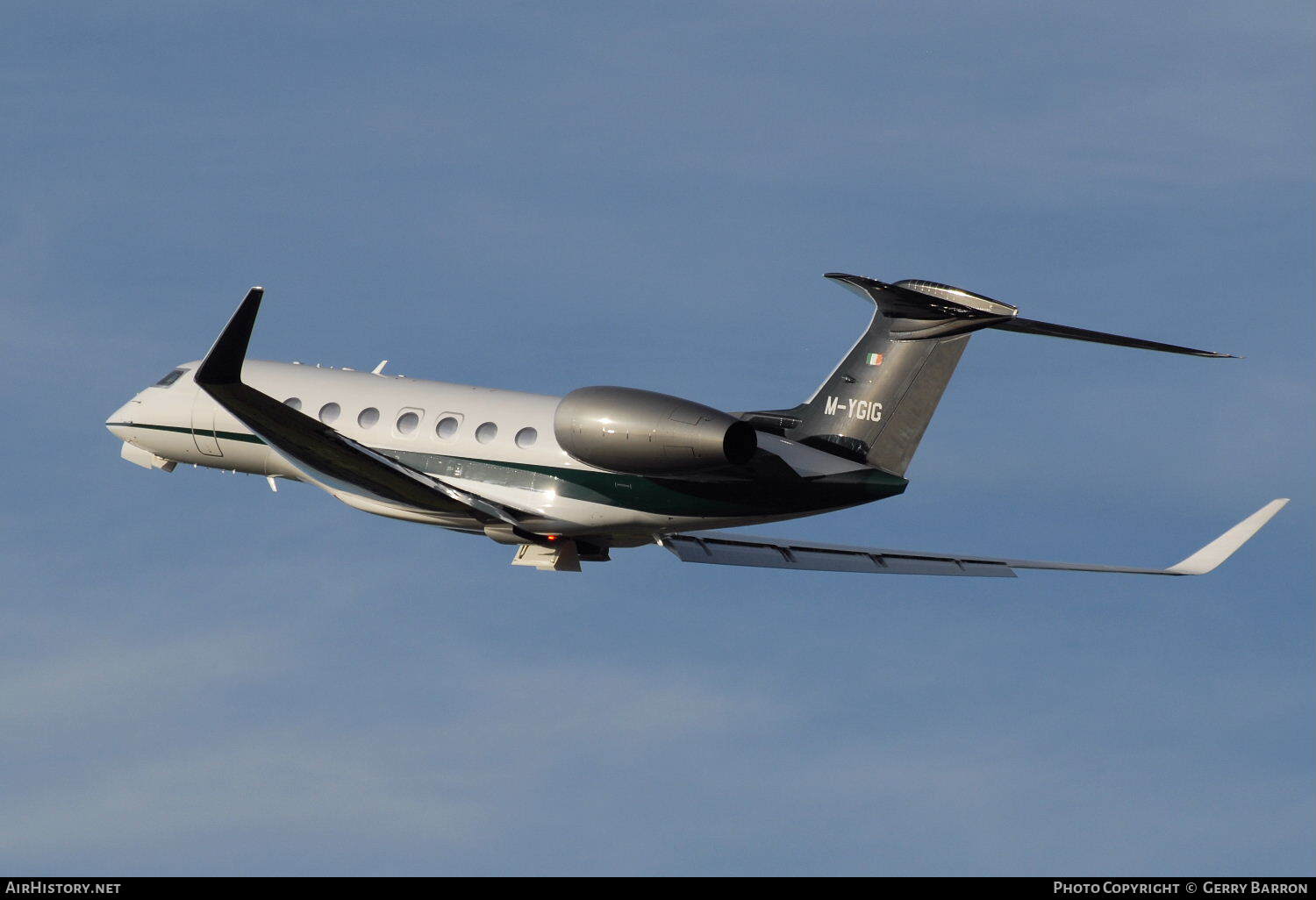 Aircraft Photo of M-YGIG | Gulfstream Aerospace G650ER (G-VI) | AirHistory.net #98945