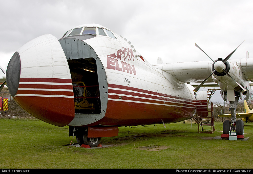 Aircraft Photo of G-APRL | Armstrong Whitworth AW-650 Argosy 101 | Elan Overnight Delivery System | AirHistory.net #98991