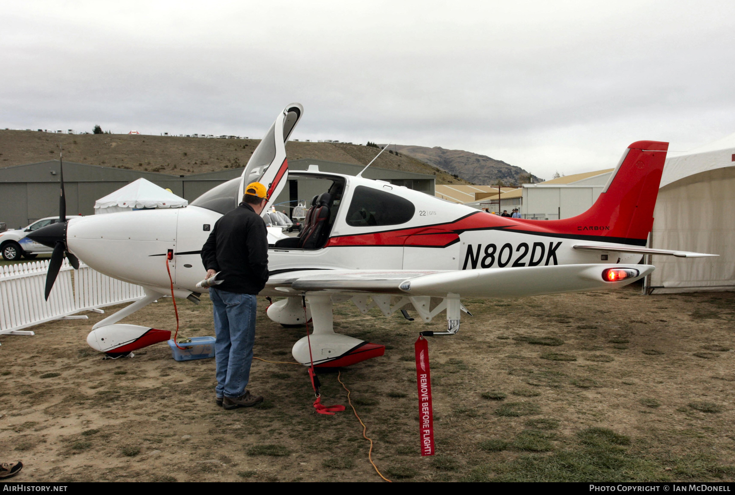 Aircraft Photo of N802DK | Cirrus SR-22 G5-GTS Carbon | AirHistory.net #99147