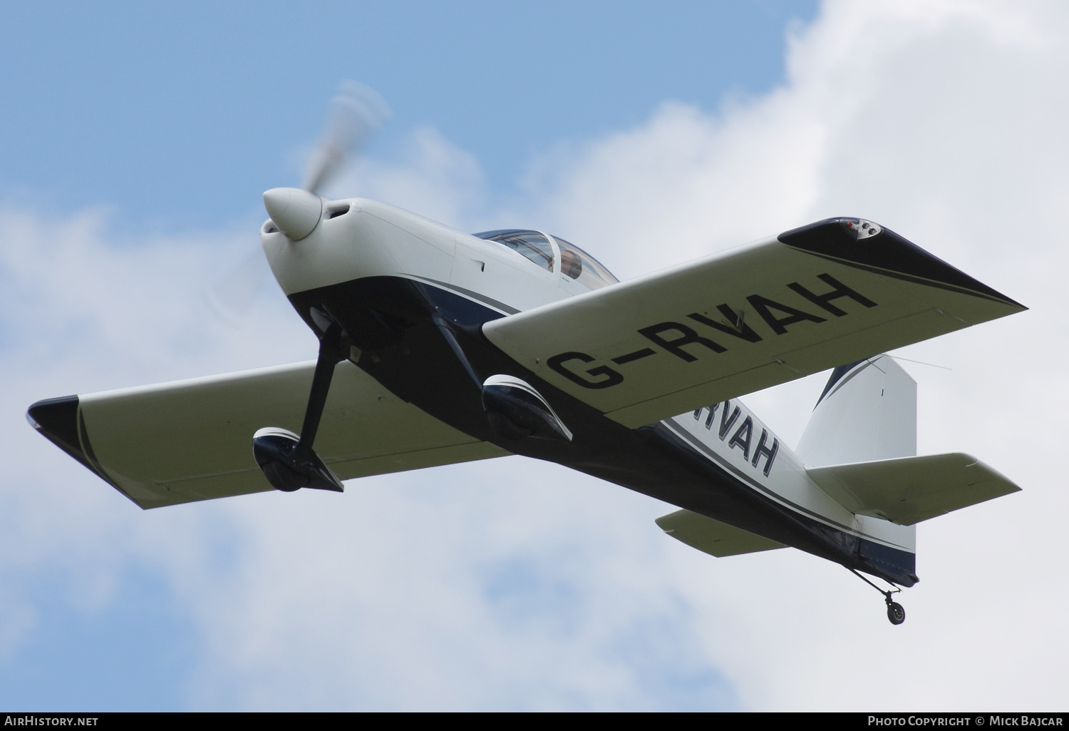 Aircraft Photo of G-RVAH | Van's RV-7 | AirHistory.net #99225