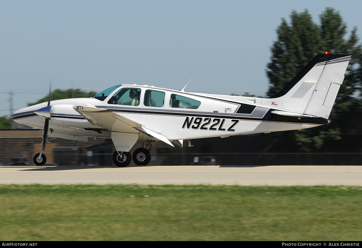 Aircraft Photo of N922LZ | Beech E55 Baron | AirHistory.net #99230