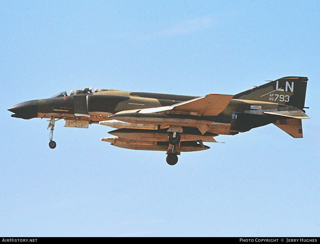 Aircraft Photo of 65-0793 / AF65-793 | McDonnell F-4D Phantom II | USA - Air Force | AirHistory.net #99356