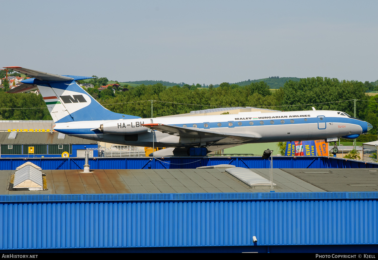 Aircraft Photo of HA-LBH | Tupolev Tu-134K | Malév - Hungarian Airlines | AirHistory.net #99367