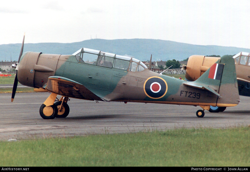 Aircraft Photo of G-BIWX / FT239 | North American T-6J Harvard Mk IV | UK - Air Force | AirHistory.net #99385