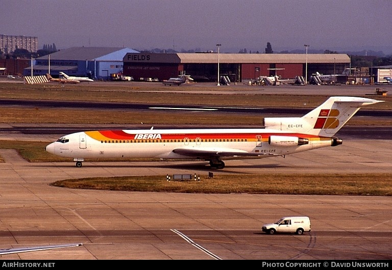 Aircraft Photo of EC-CFE | Boeing 727-256/Adv | Iberia | AirHistory.net #99442