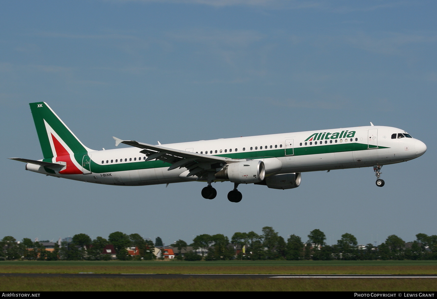 Aircraft Photo of I-BIXK | Airbus A321-112 | Alitalia | AirHistory.net #99529
