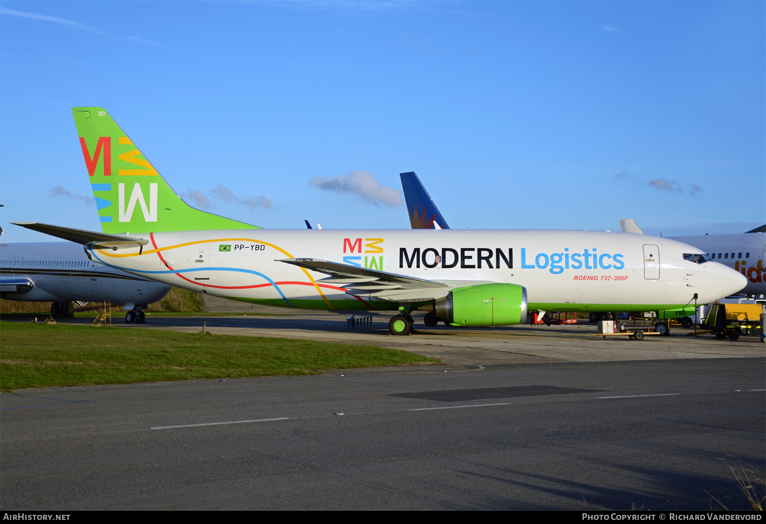 Aircraft Photo of PP-YBD | Boeing 737-3Y0(SF) | Modern Logistics | AirHistory.net #99565