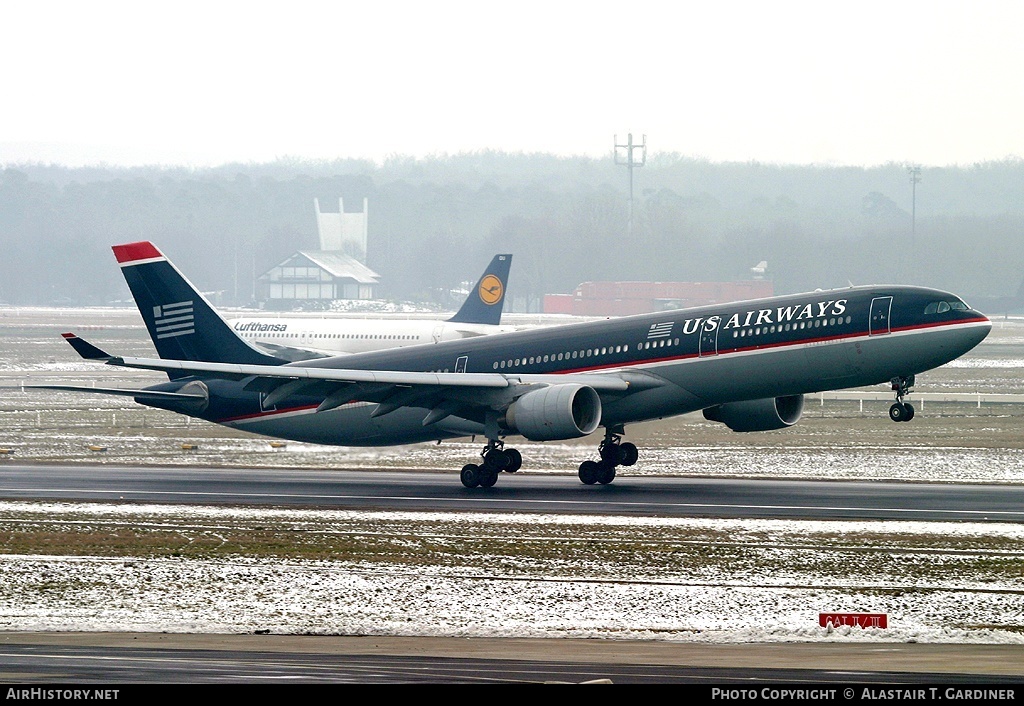 Aircraft Photo of N673UW | Airbus A330-323 | US Airways | AirHistory.net #99696