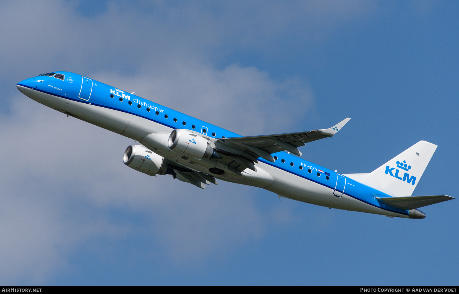 Aircraft Photo of PH-EXY | Embraer 190STD (ERJ-190-100STD) | KLM Cityhopper | AirHistory.net #99700