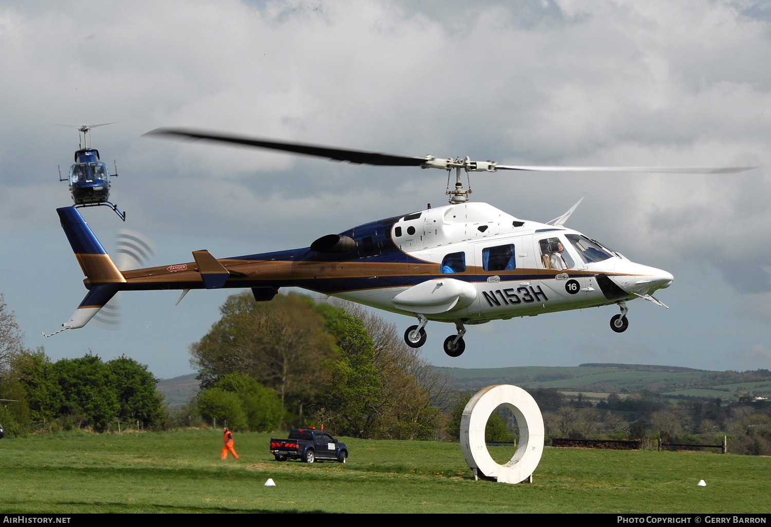 Aircraft Photo of N153H | Bell 222B | AirHistory.net #99886