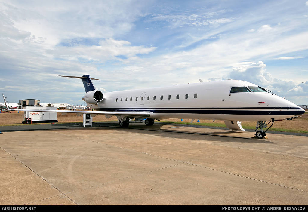 Aircraft Photo of VH-LEF | Bombardier Challenger 850 (CRJ-200SE/CL-600-2B19) | AirHistory.net #99983