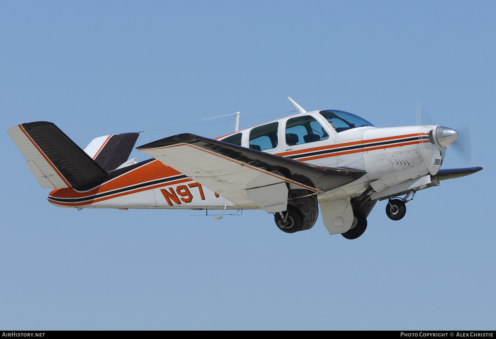 Aircraft Photo of N9774Y | Beech P35 Bonanza | AirHistory.net #100036