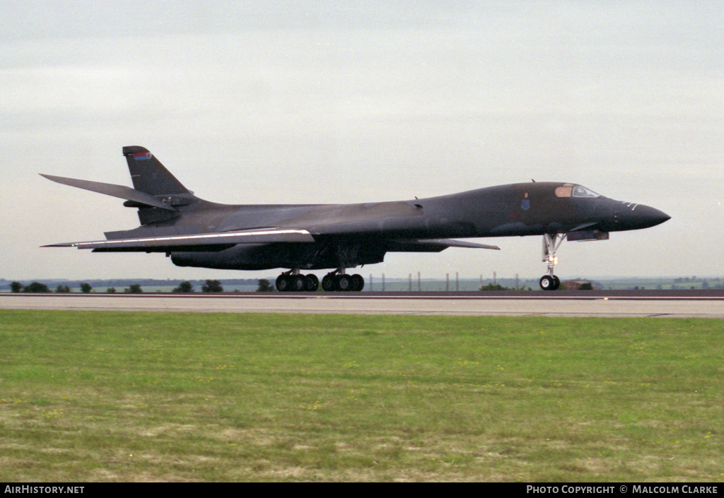 Aircraft Photo of 86-0122 / 60122 | Rockwell B-1B Lancer | USA - Air Force | AirHistory.net #100053
