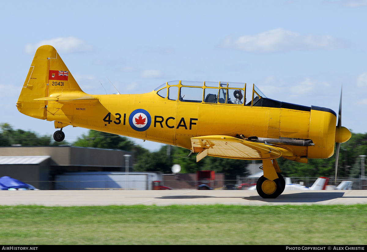 Aircraft Photo of N7431 / NX7431 / 20431 | North American T-6J Harvard Mk IV | Canada - Air Force | AirHistory.net #100120