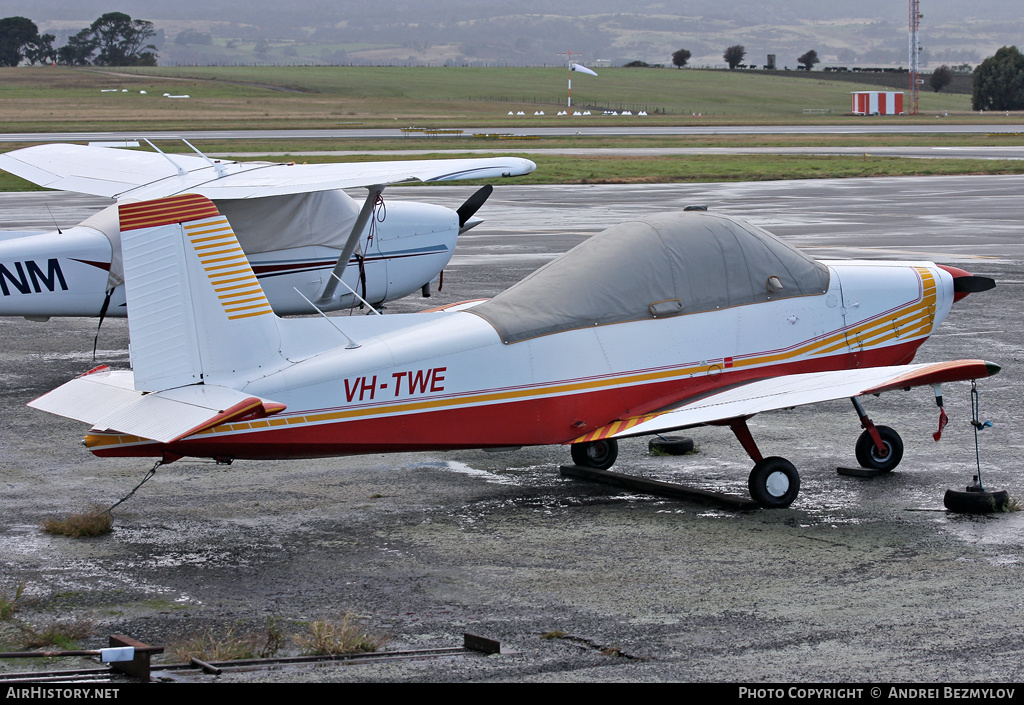 Aircraft Photo of VH-TWE | Victa Airtourer 115 | AirHistory.net #100124