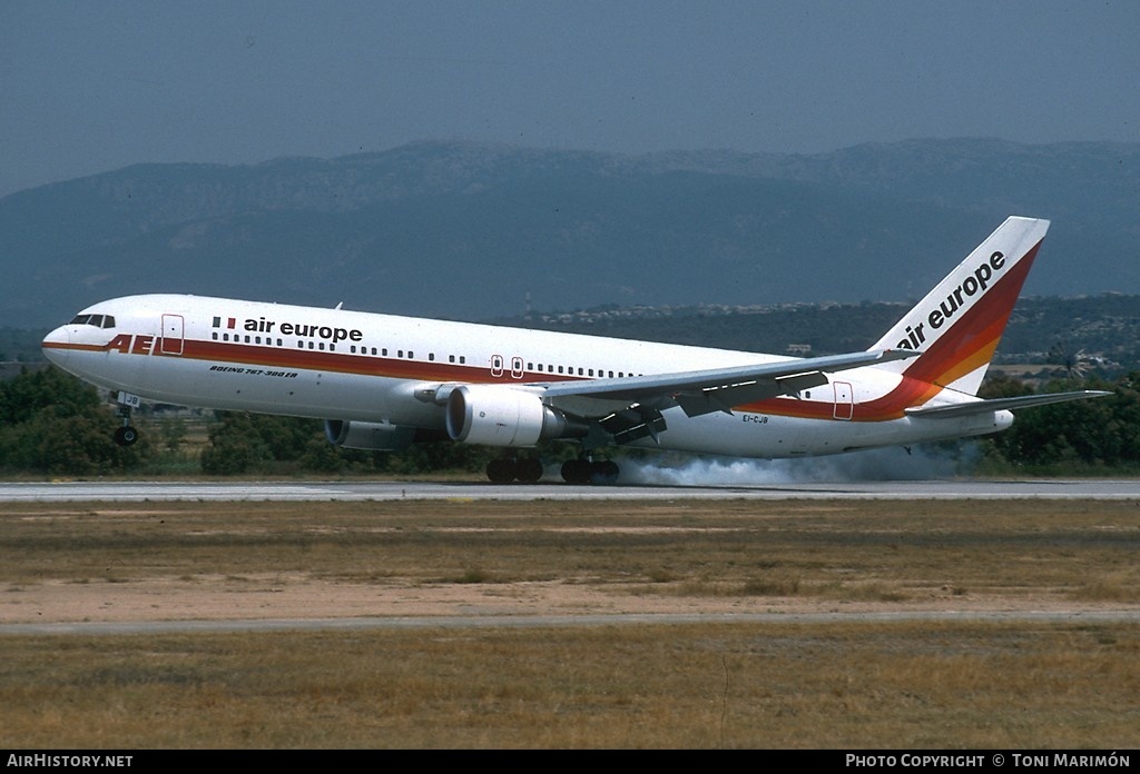 Aircraft Photo of EI-CJB | Boeing 767-35H/ER | Air Europe | AirHistory.net #100145