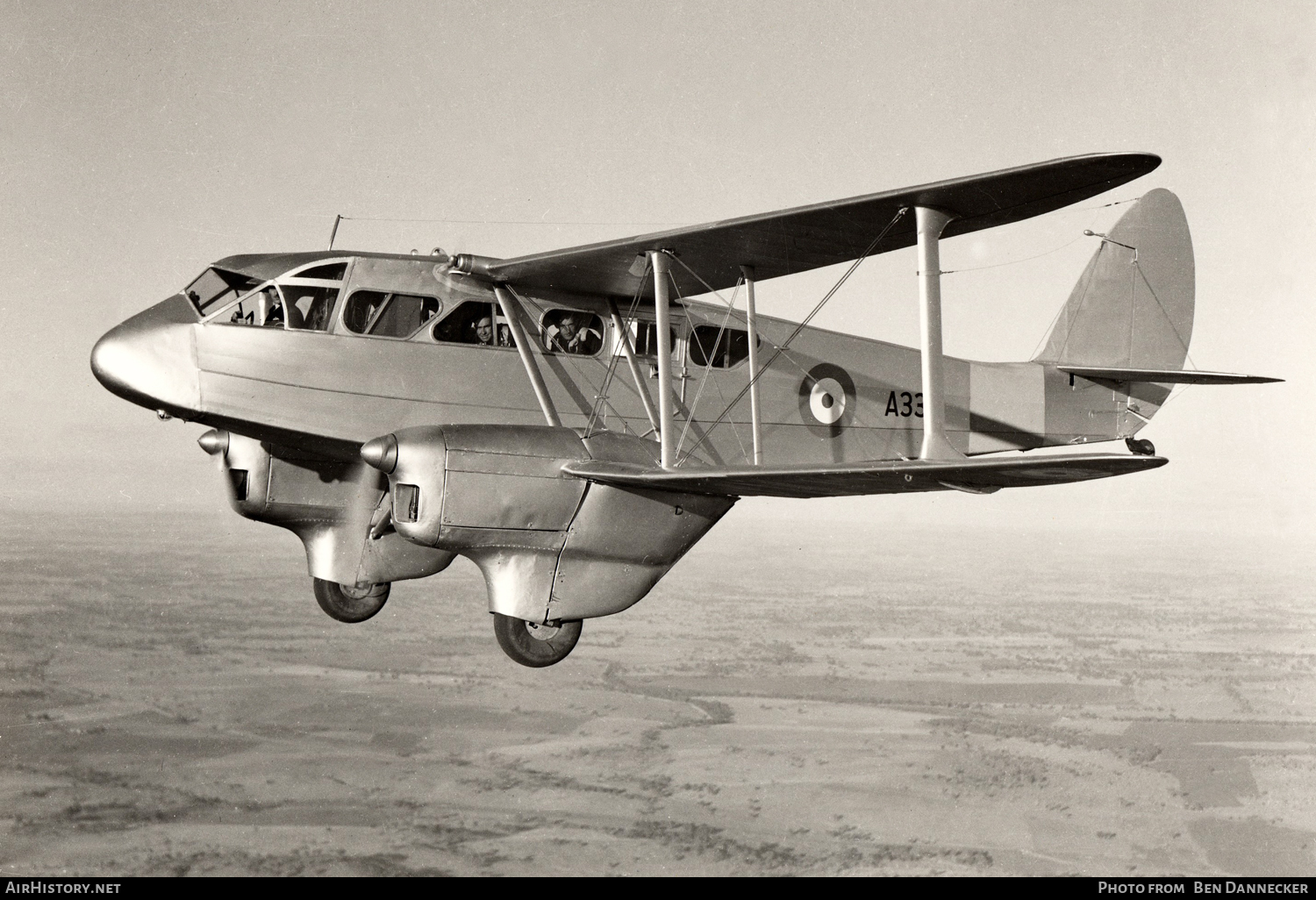 Aircraft Photo of A33-1 | De Havilland D.H. 89 Dragon Rapide | Australia - Air Force | AirHistory.net #100267