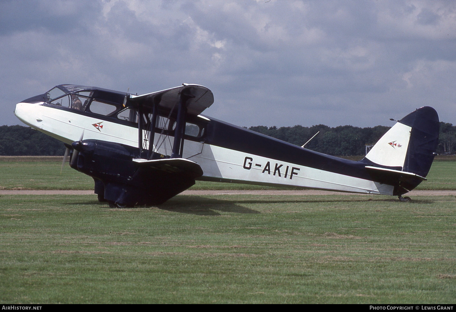 Aircraft Photo of G-AKIF | De Havilland D.H. 89A Dragon Rapide | AirHistory.net #100272