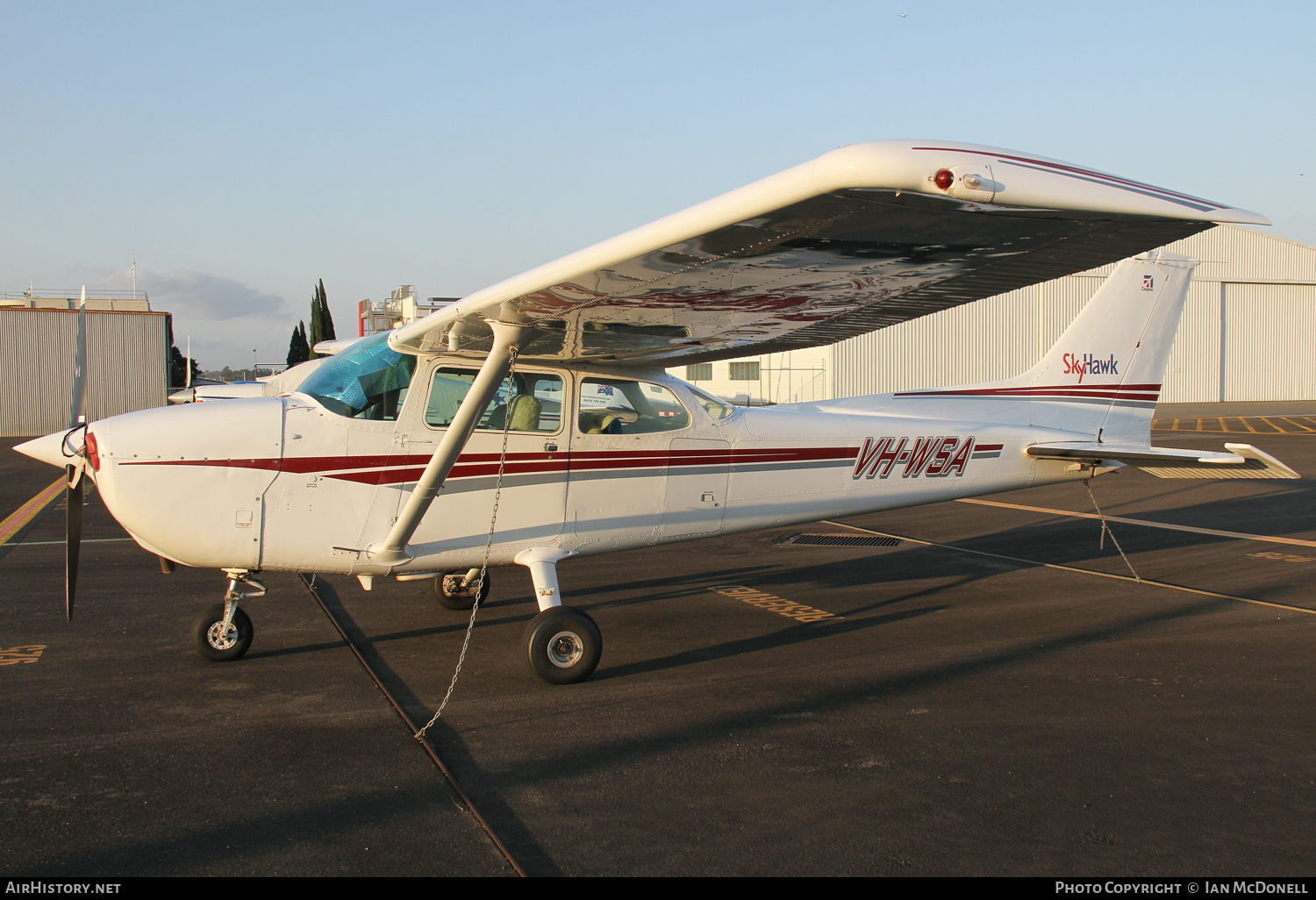 Aircraft Photo of VH-WSA | Cessna 172N Skyhawk II | AirHistory.net #100286