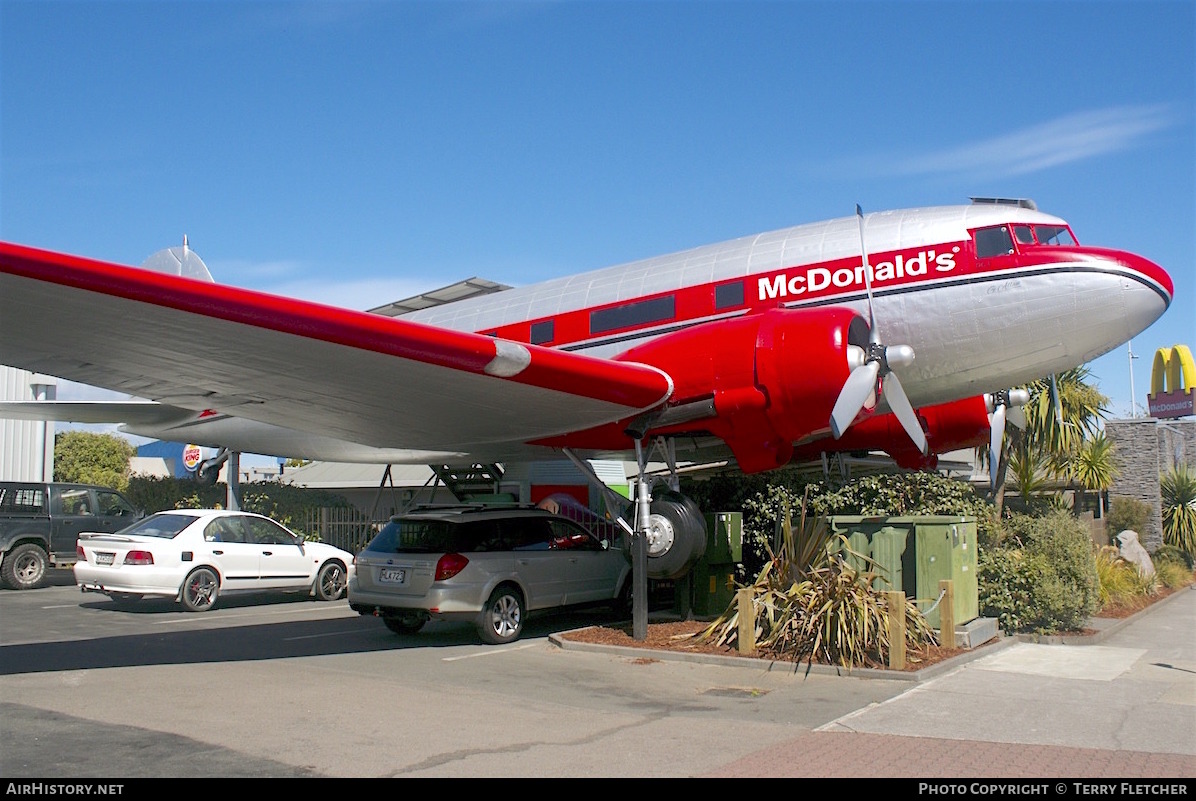 Aircraft Photo of ZK-CAW | Douglas DC-3(C) | McDonald's | AirHistory.net #100289