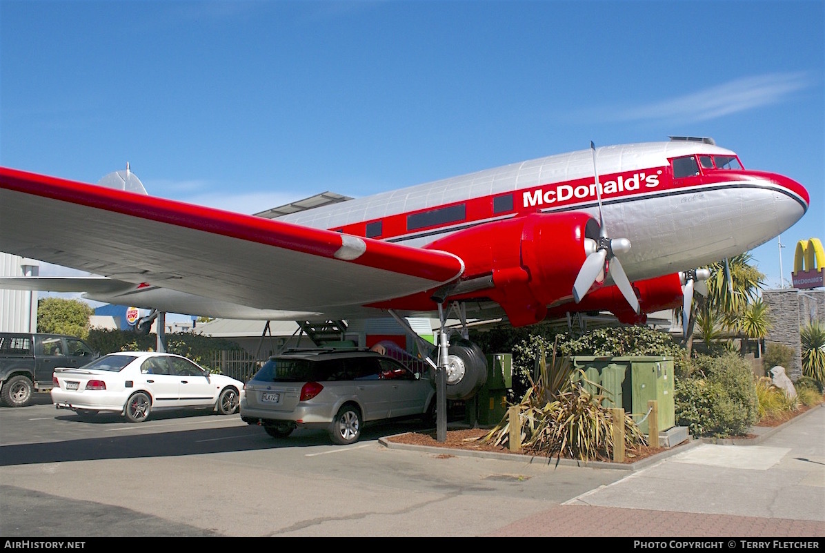 Aircraft Photo of ZK-CAW | Douglas DC-3(C) | McDonald's | AirHistory.net #100289