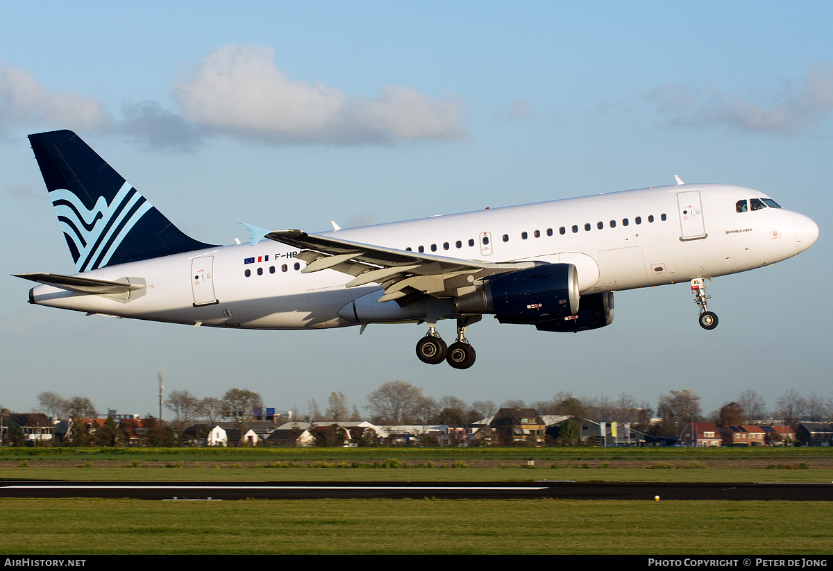 Aircraft Photo of F-HBAL | Airbus A319-111 | Aigle Azur | AirHistory.net #100357