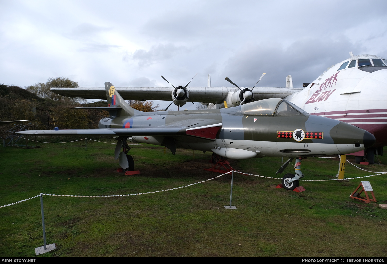 Aircraft Photo of XF382 | Hawker Hunter F6A | UK - Air Force | AirHistory.net #100421