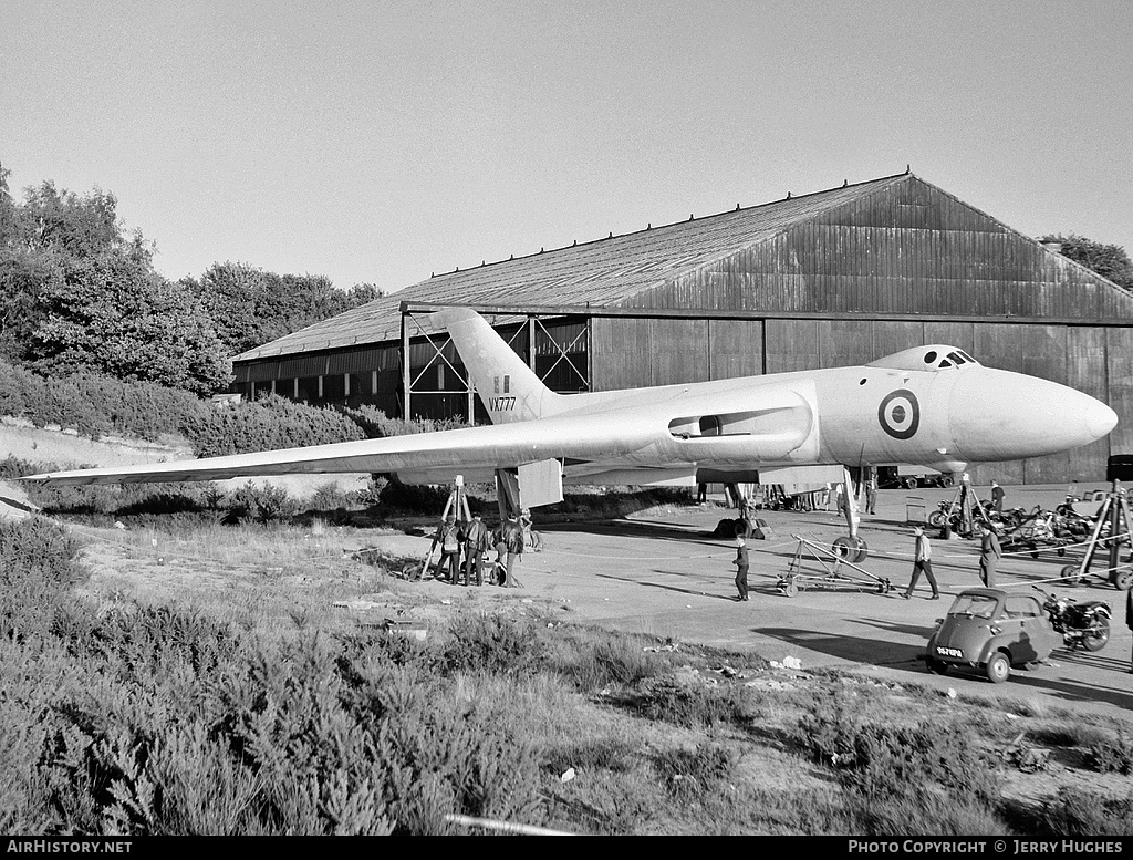 Aircraft Photo of VX777 | Avro 698 Vulcan | UK - Air Force | AirHistory.net #100479