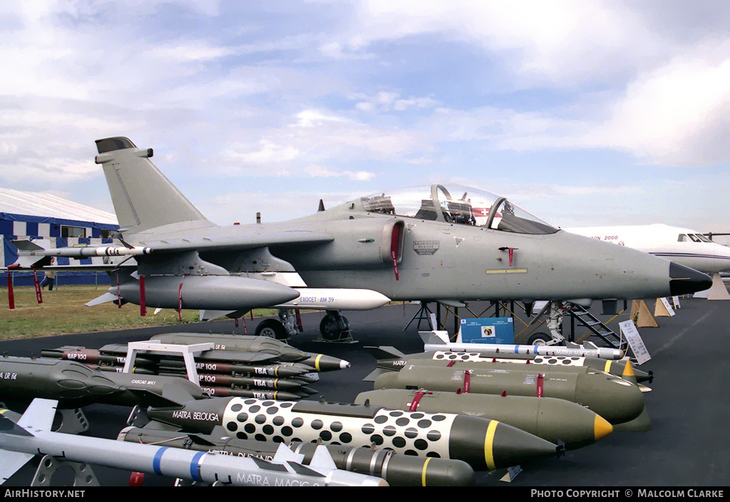 Aircraft Photo of MM55025 | AMX International AMX-T | Italy - Air Force | AirHistory.net #100570