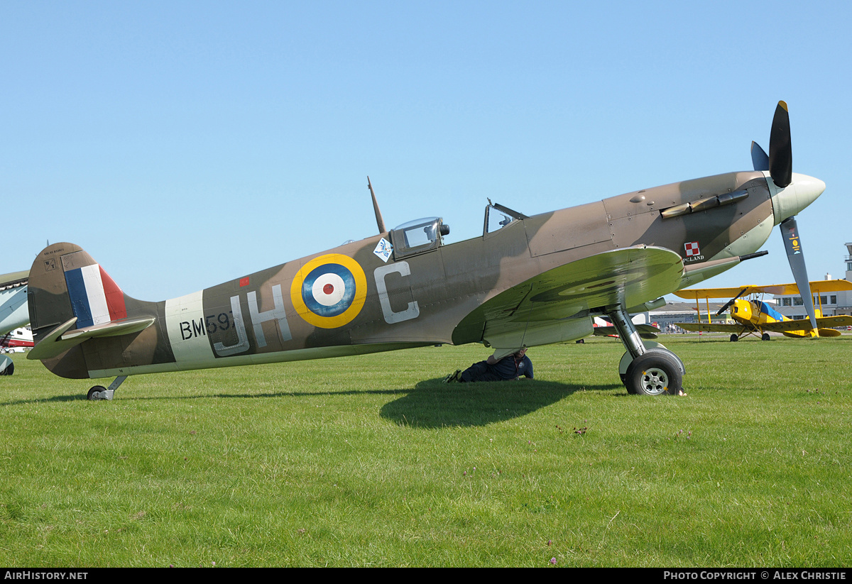 Aircraft Photo of G-MKVB / BM597 | Supermarine 349 Spitfire LF5B | UK - Air Force | AirHistory.net #100596