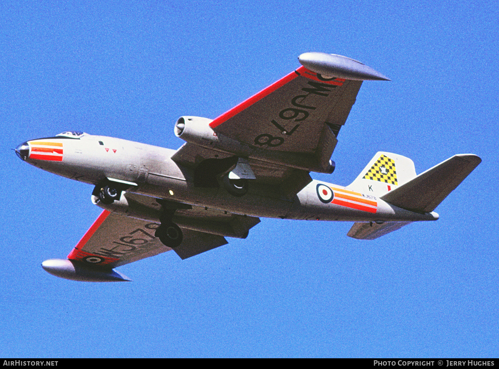 Aircraft Photo of WJ678 | English Electric Canberra B2 | UK - Air Force | AirHistory.net #100706