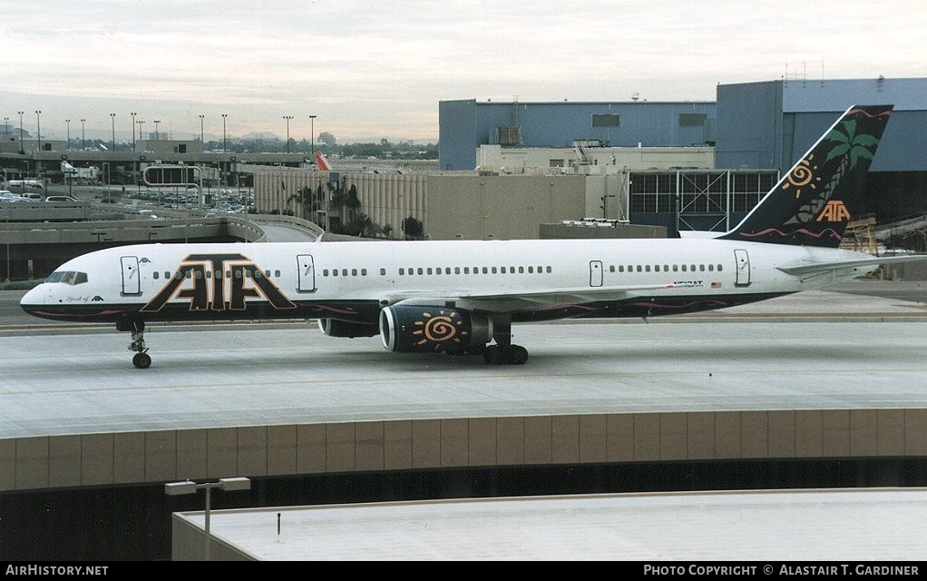 Aircraft Photo of N512AT | Boeing 757-23A | American Trans Air - ATA | AirHistory.net #100784