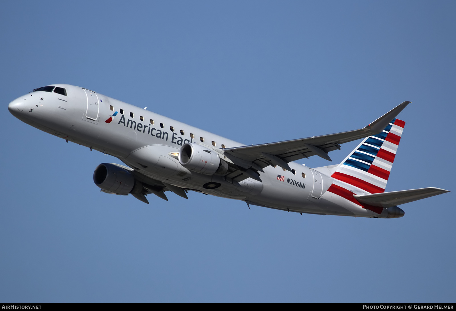 Aircraft Photo of N206NN | Embraer 175LR (ERJ-170-200LR) | American Eagle | AirHistory.net #100795