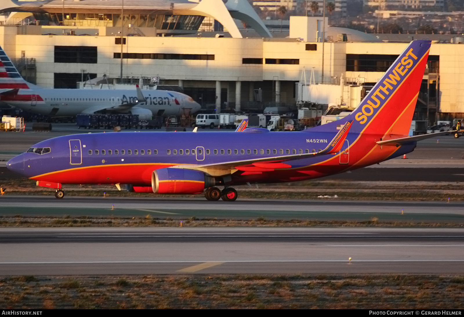 Aircraft Photo of N452WN | Boeing 737-7H4 | Southwest Airlines | AirHistory.net #100806
