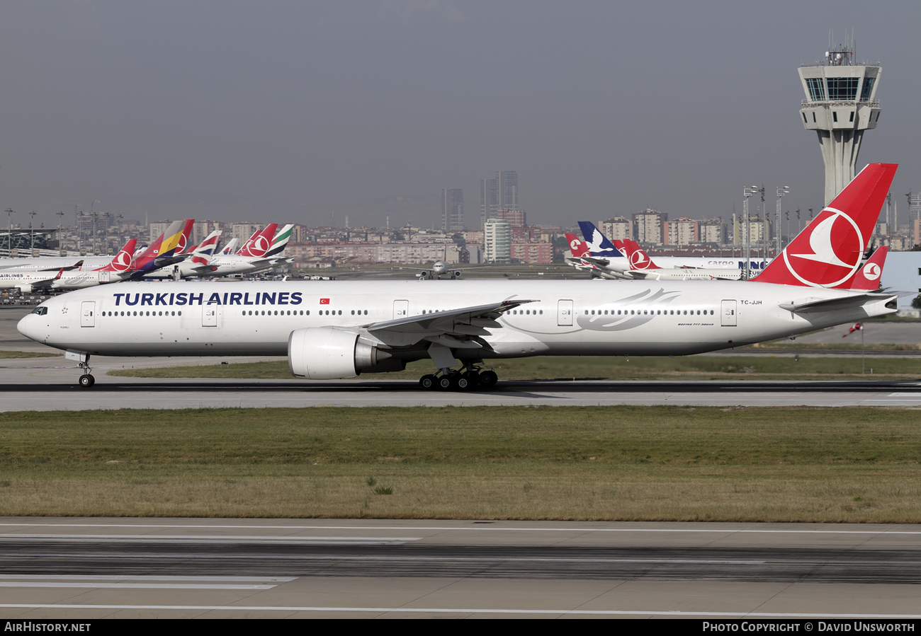 Aircraft Photo of TC-JJH | Boeing 777-3F2/ER | Turkish Airlines | AirHistory.net #100845