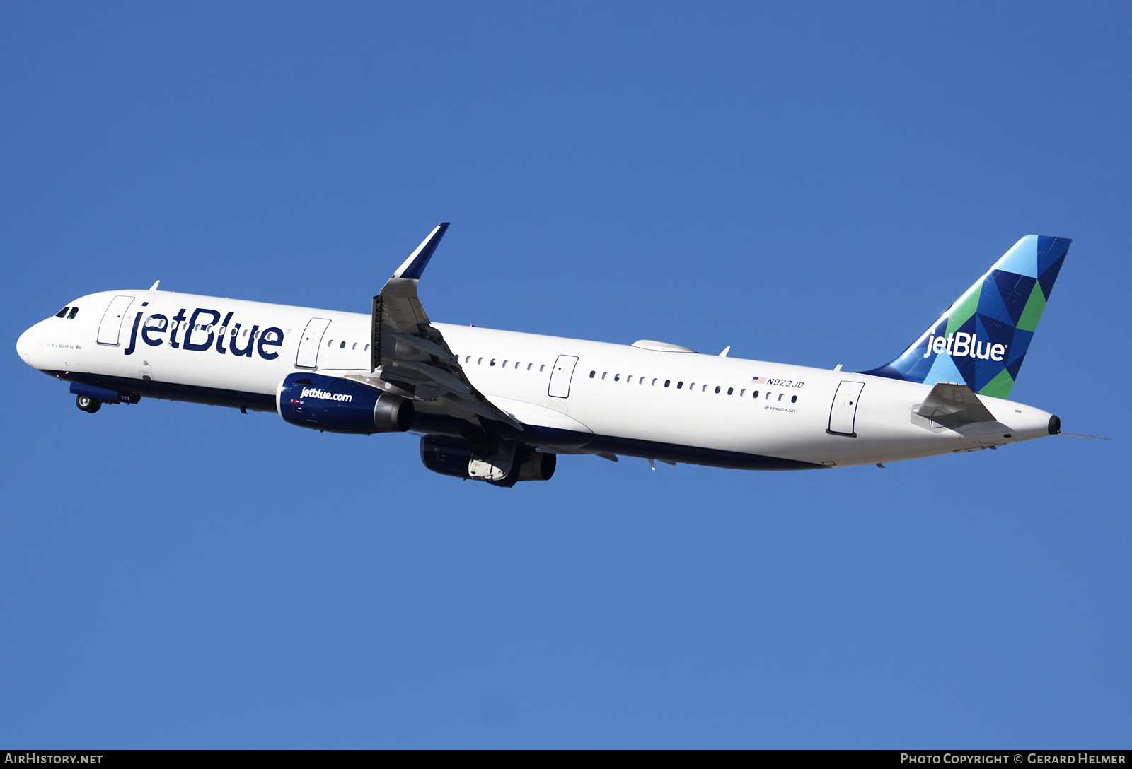Aircraft Photo of N923JB | Airbus A321-231 | JetBlue Airways | AirHistory.net #100891