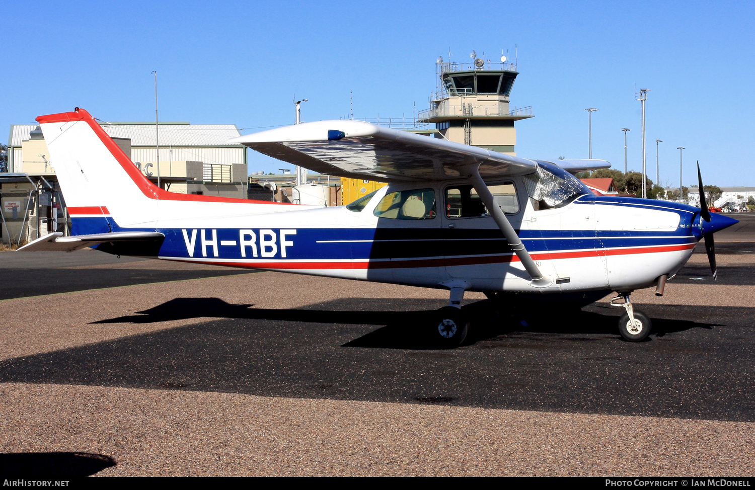 Aircraft Photo of VH-RBF | Cessna 172N Skyhawk | AirHistory.net #101048