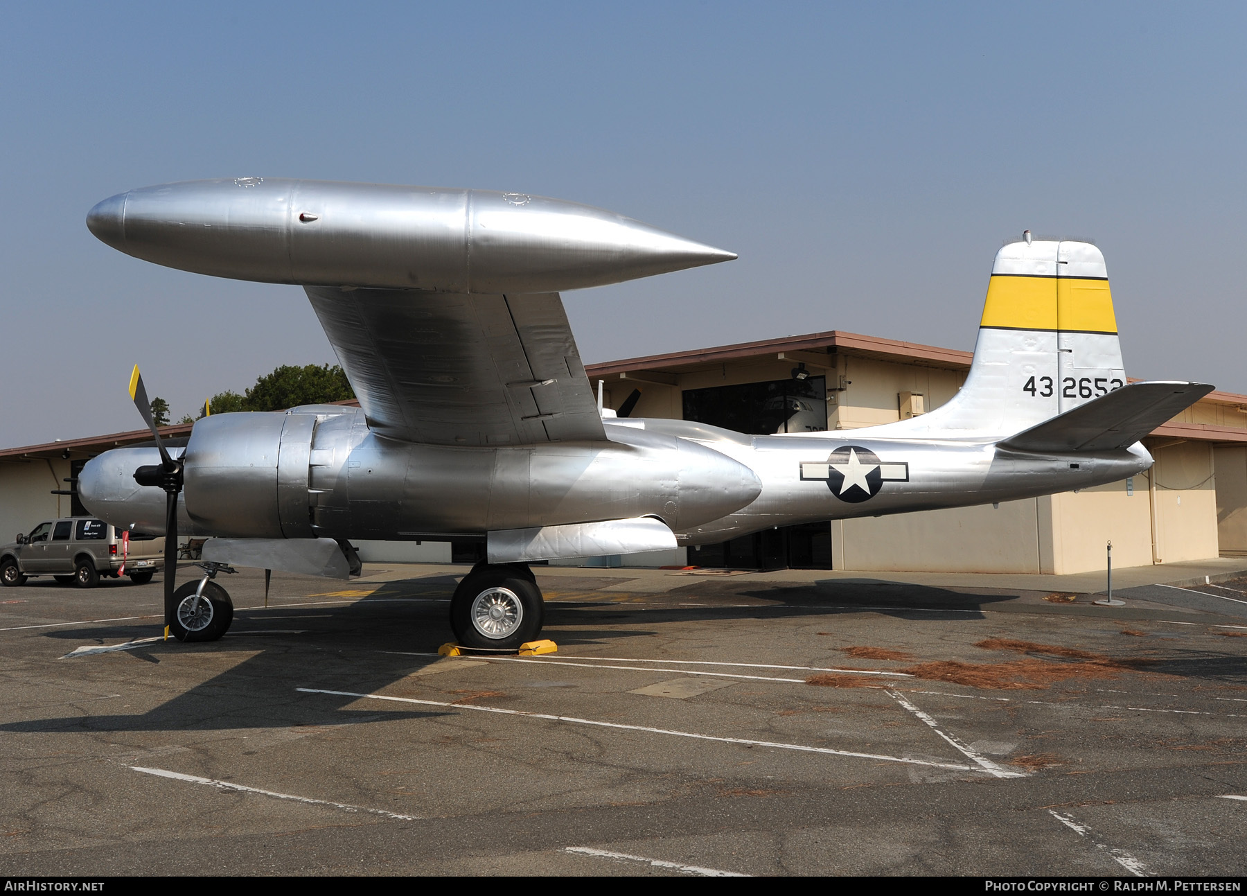 Aircraft Photo of 43-22652 / 432652 | Douglas A-26C Invader | USA - Air Force | AirHistory.net #101325