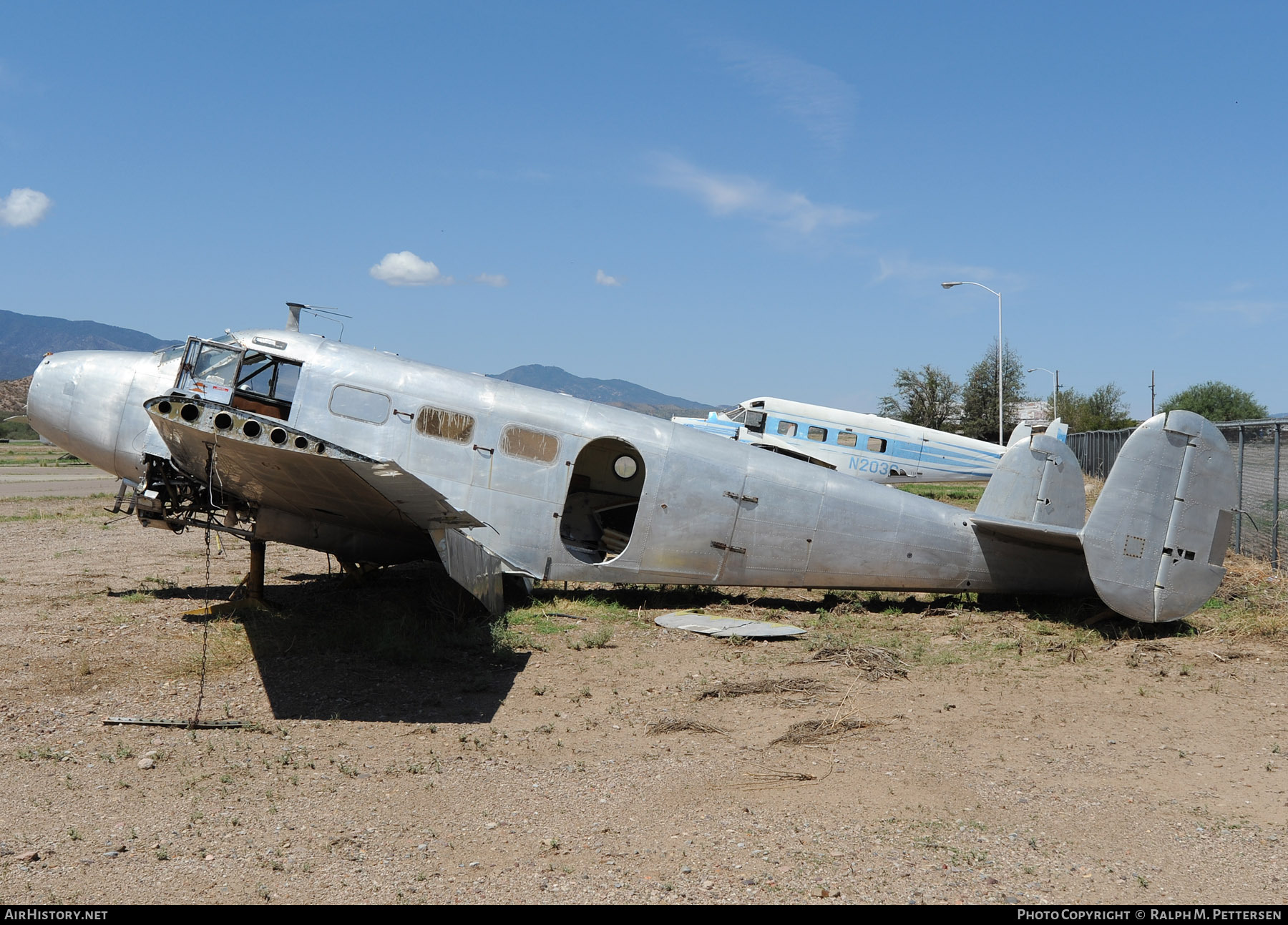 Aircraft Photo of N44602 | Beech D18S | AirHistory.net #101643