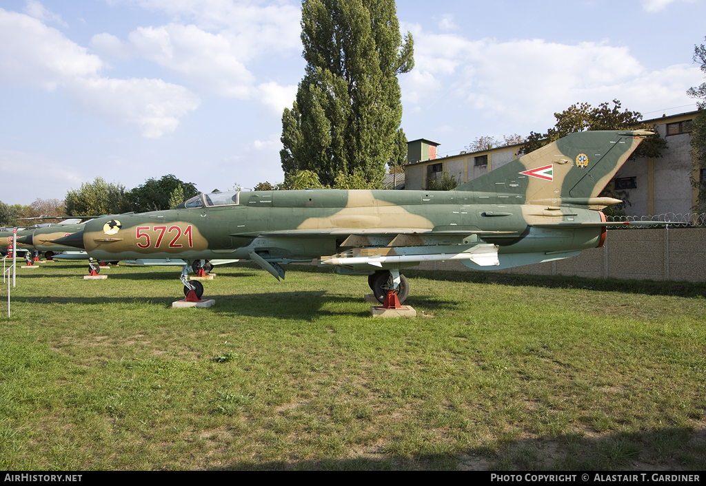 Aircraft Photo of 5721 | Mikoyan-Gurevich MiG-21bis SAU | Hungary - Air Force | AirHistory.net #101674