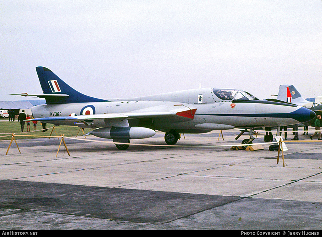 Aircraft Photo of WV383 | Hawker Hunter T7 | UK - Air Force | AirHistory.net #101721