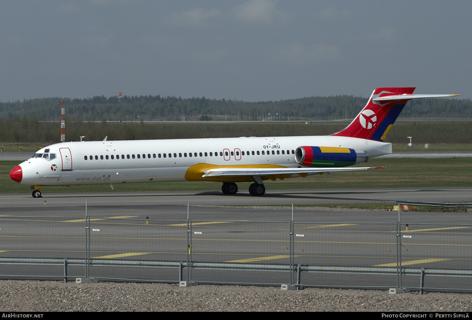 Aircraft Photo of OY-JRU | McDonnell Douglas MD-87 (DC-9-87) | Danish Air Transport - DAT | AirHistory.net #101780