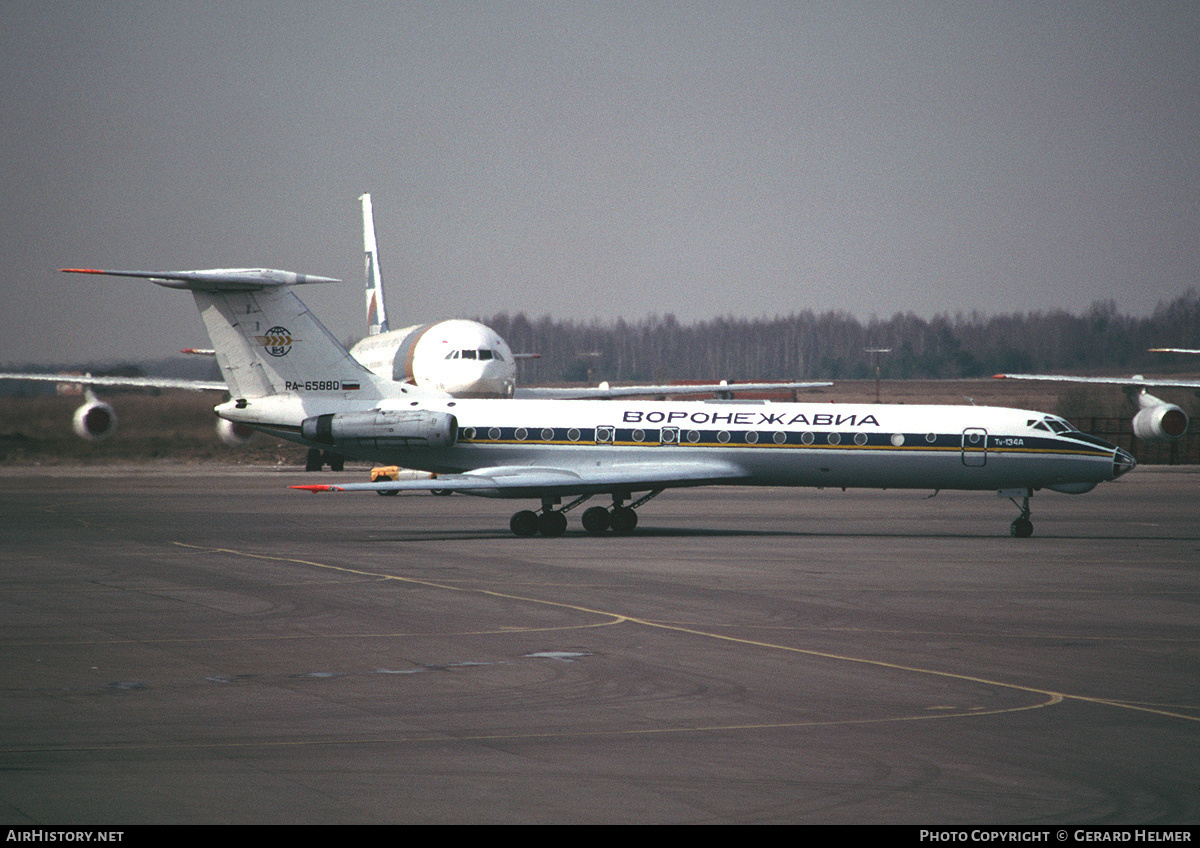 Aircraft Photo of RA-65880 | Tupolev Tu-134AK | Voronezhavia | AirHistory.net #101880