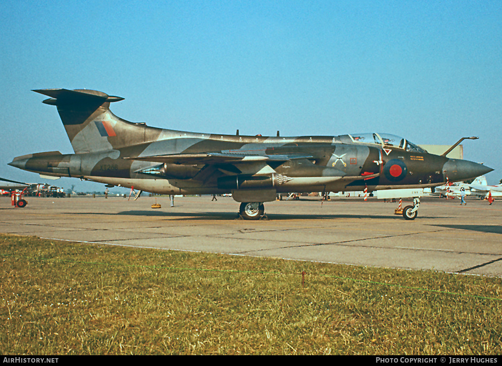 Aircraft Photo of XT286 | Hawker Siddeley Buccaneer S2B | UK - Air Force | AirHistory.net #101930