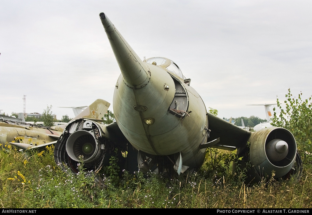 Aircraft Photo of 63 white | Yakovlev Yak-28U | Russia - Air Force | AirHistory.net #102000