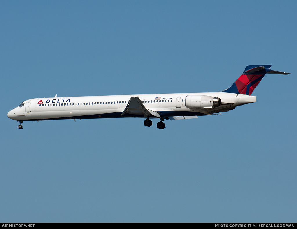 Aircraft Photo of N929DN | McDonnell Douglas MD-90-30 | Delta Air Lines | AirHistory.net #102054