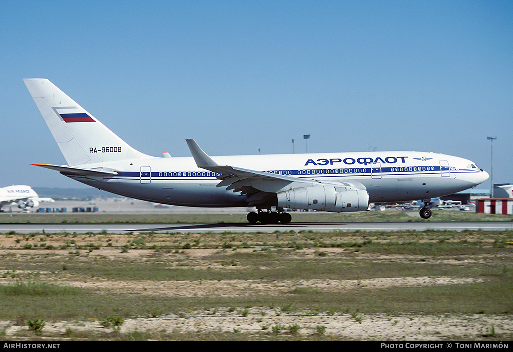 Aircraft Photo of RA-96008 | Ilyushin Il-96-300 | Aeroflot | AirHistory.net #102061