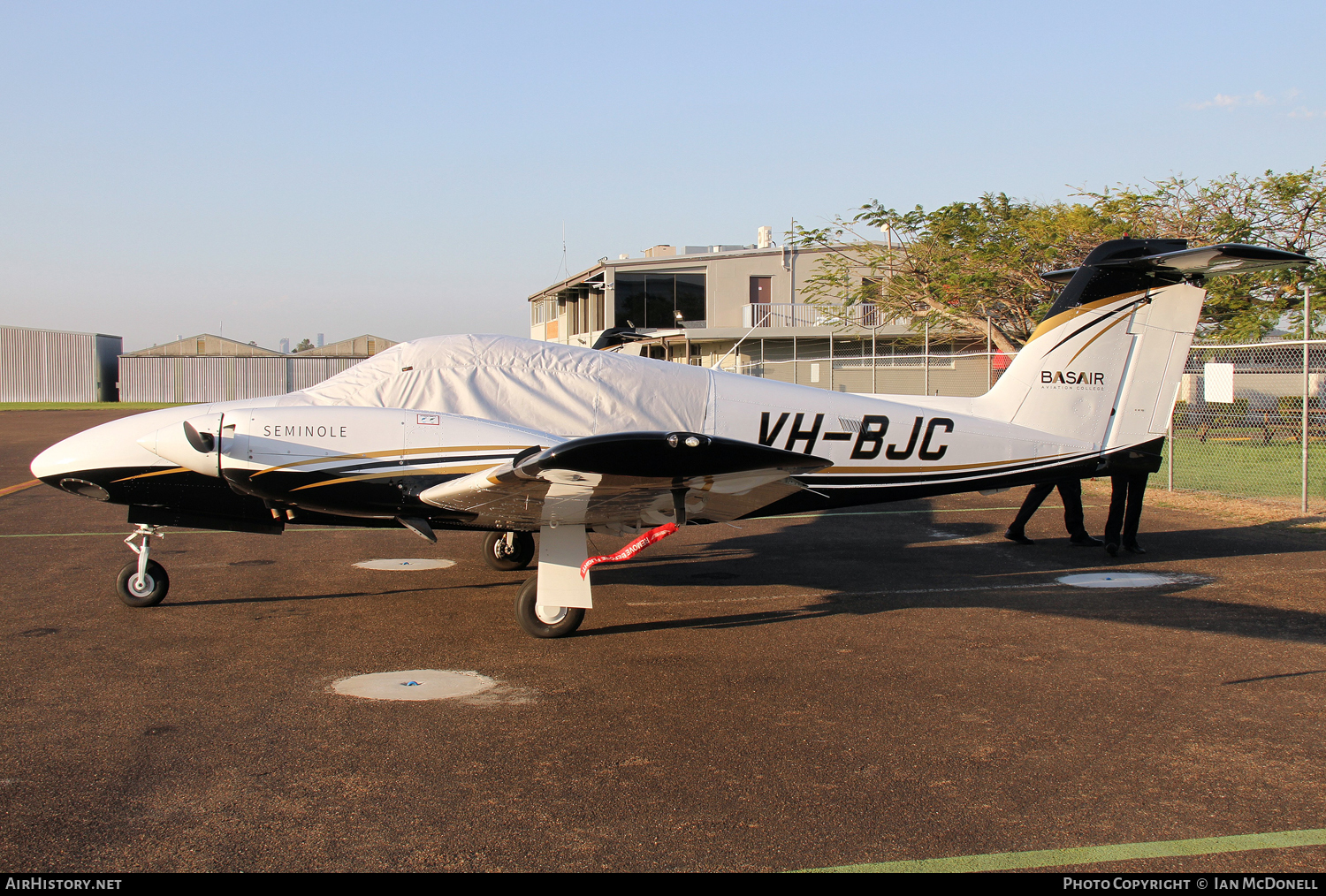 Aircraft Photo of VH-BJC | Piper PA-44-180 Seminole | Basair | AirHistory.net #102064