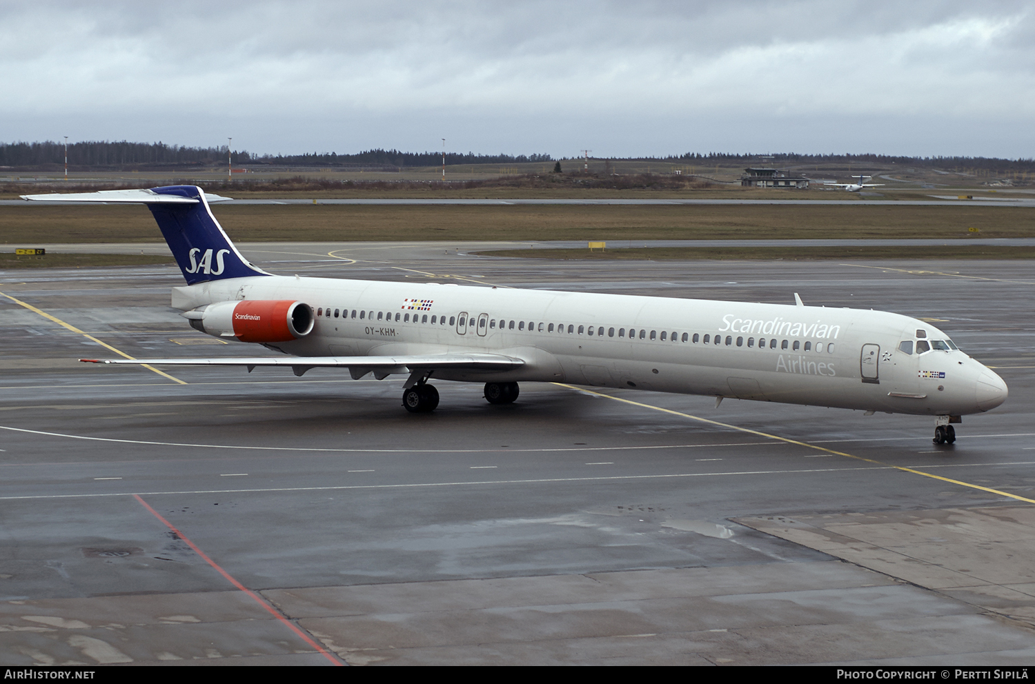 Aircraft Photo of OY-KHM | McDonnell Douglas MD-82 (DC-9-82) | Scandinavian Airlines - SAS | AirHistory.net #102083