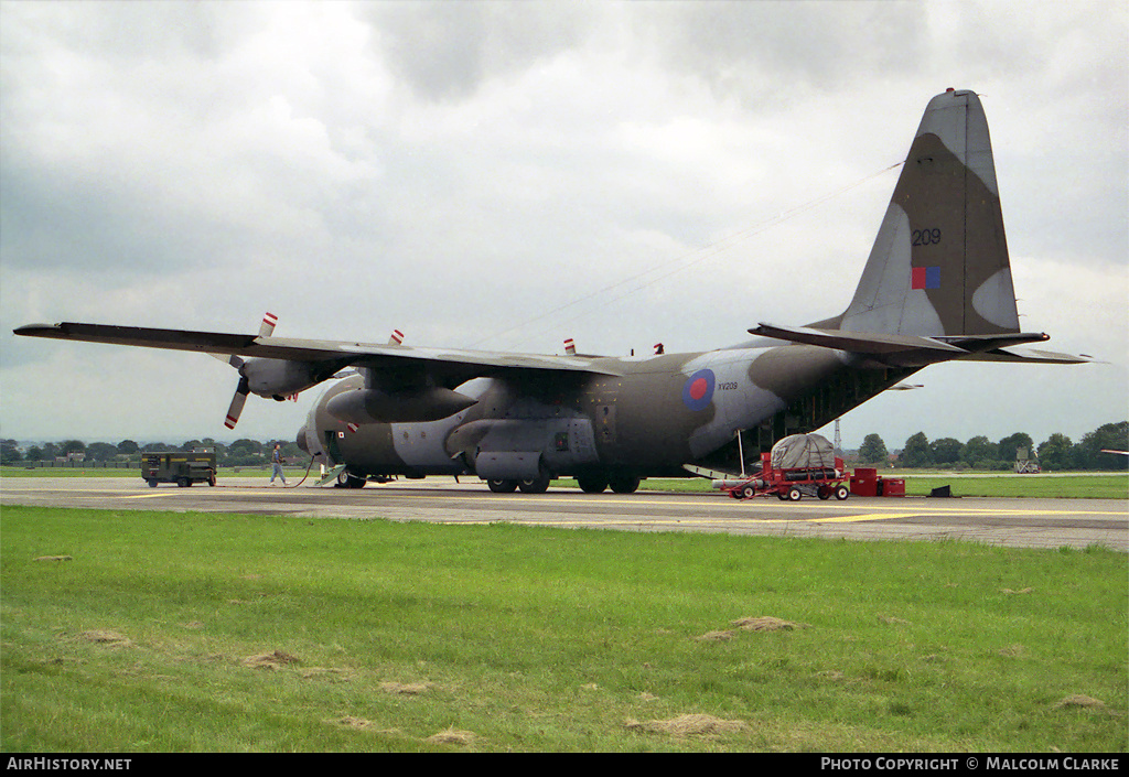 Aircraft Photo of XV209 | Lockheed C-130K Hercules C3P (L-382) | UK - Air Force | AirHistory.net #102110